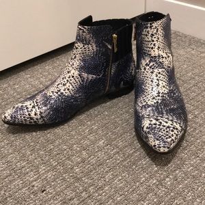 Calvin Klein fake Snake Skin booties